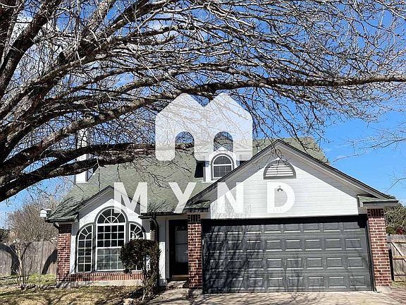3rd image of 609 Amaryllis Ave