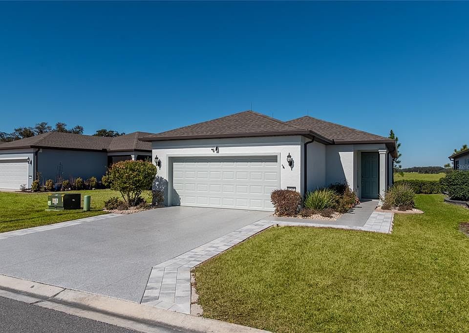 1st image of 9345 SW 52nd Loop