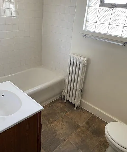 Davis Apartment — Photo 6