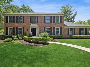 311 Hyatt Dr, Libertyville, IL 60048