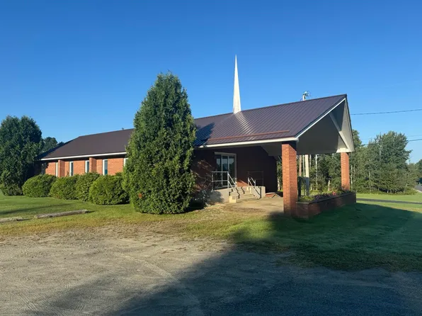 668 Prouty Drive, Derby, VT 05829