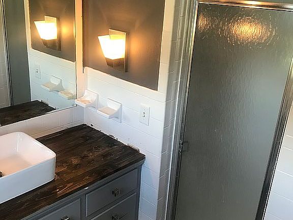 Master bath. Walk in shower