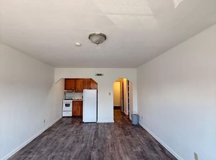 3800 Douglas Ave APT 4, Des Moines, IA 50310