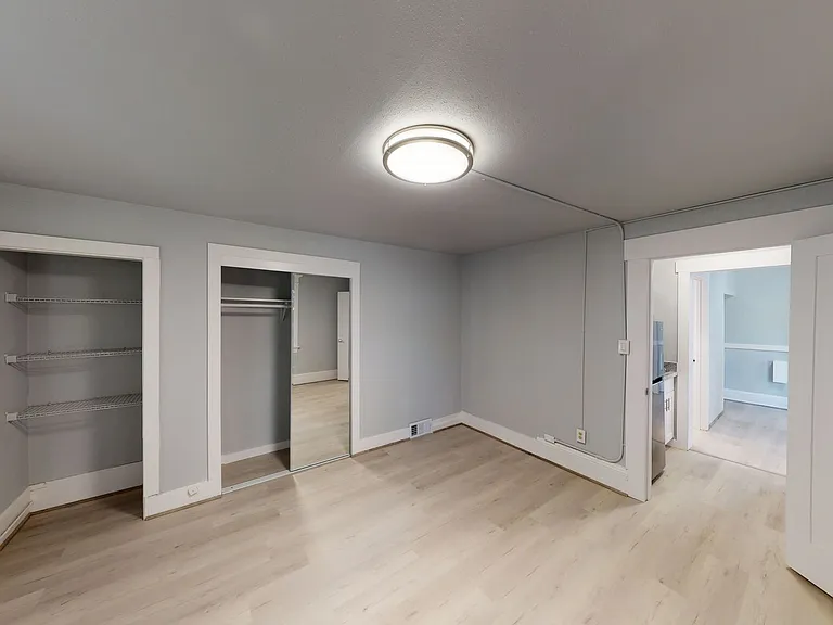 East Union Apartments | Updated Homes Steps from Pike/Pine — Photo 8