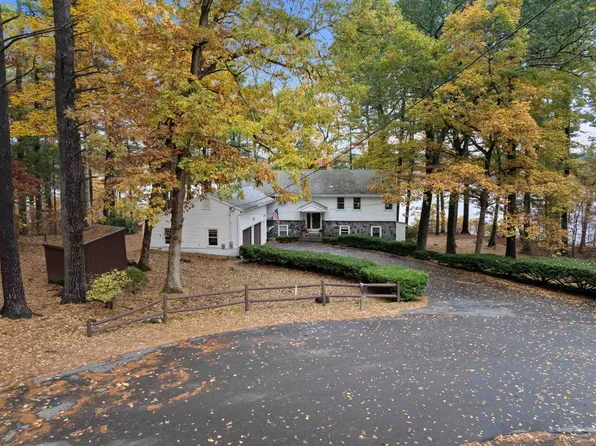 24 Rolling Ridge Road, Windham, NH 03087