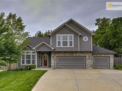 8800 N Chatham Ave, Kansas City, MO, 64154