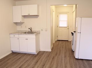 10 Belchertown Rd APT 7, Amherst, MA 01002