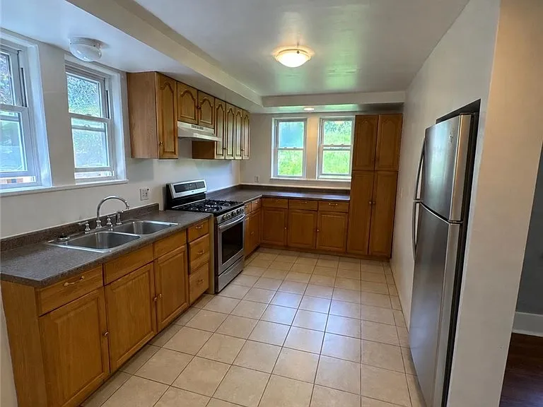 2308 Starkamp St — Photo 20