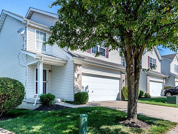 2nd image of 1607 Hurstborough Manor Dr