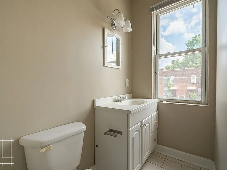 2487 Summit St #2491 — Photo 26