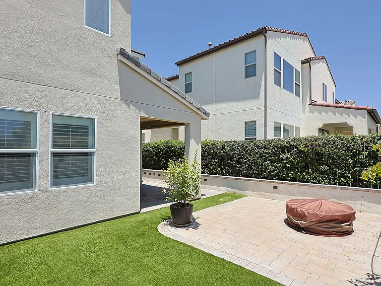 1098 Camino Levante — Photo 40