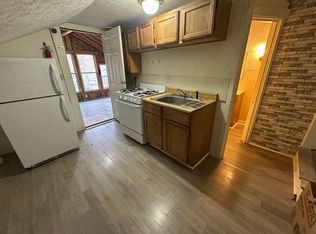 227 King St APT 3, Ravenna, OH