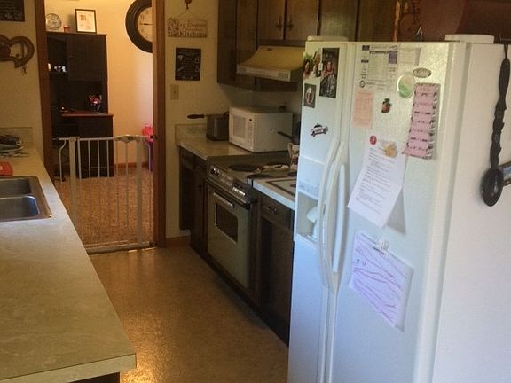 2nd image of 713 Creek St
