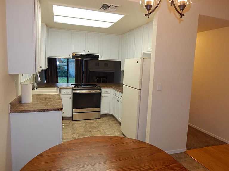 4478 Sunrise Ct — Photo 6