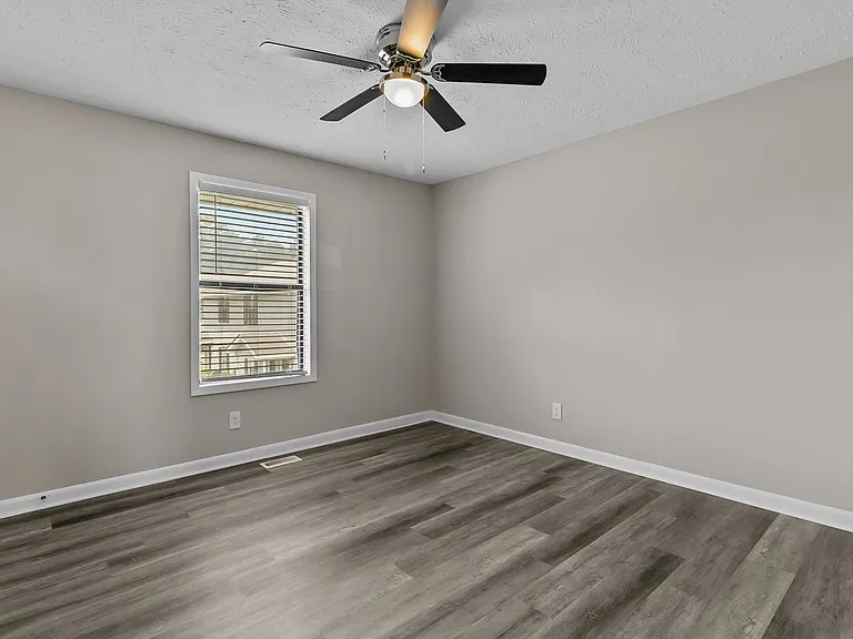 Elizabeth Street Townhomes — Photo 18