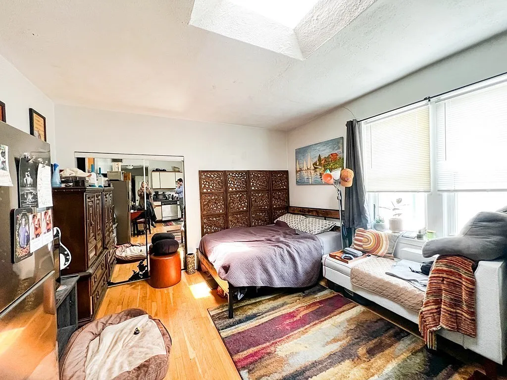 Studio, 333 sqft, $2,000 — Photo 2