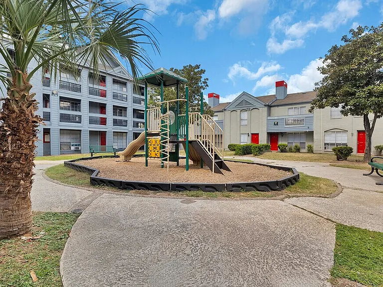 7979 Westheimer — Photo 25