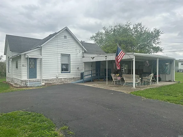 1018 W 1st St, Bicknell, IN 47512