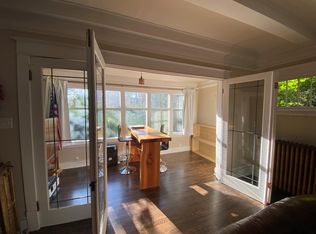 1810 23rd Ave E, Seattle, WA 98112