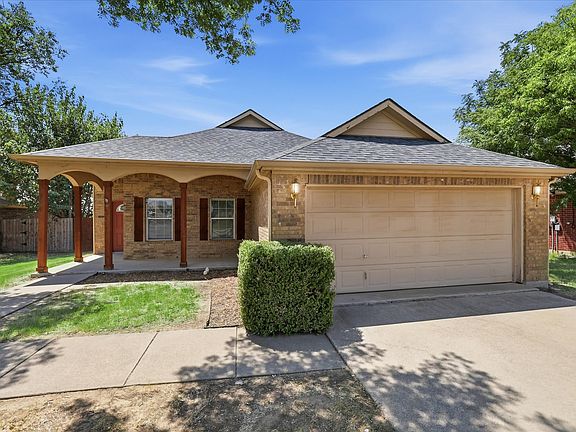 4th image of 3003 Lake Ridge Dr