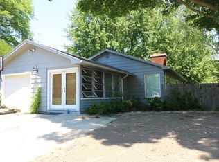 315 Murphy Ct, Saint Joseph, MI 49085