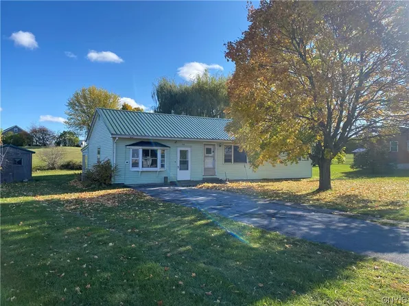 115 Cantwell Dr, Clayton, NY 13624