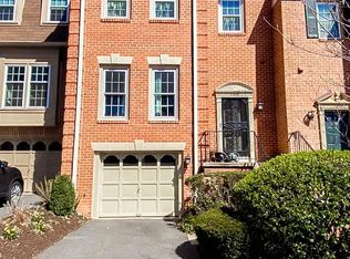 7836 Ashley Glen Rd, Annandale, VA 22003