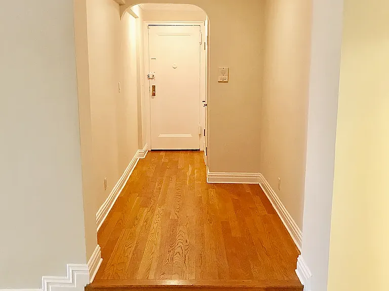 8 Gramercy Park S #2F — Photo 3