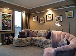 1122 Colorado St APT 1001, Austin, TX 78701