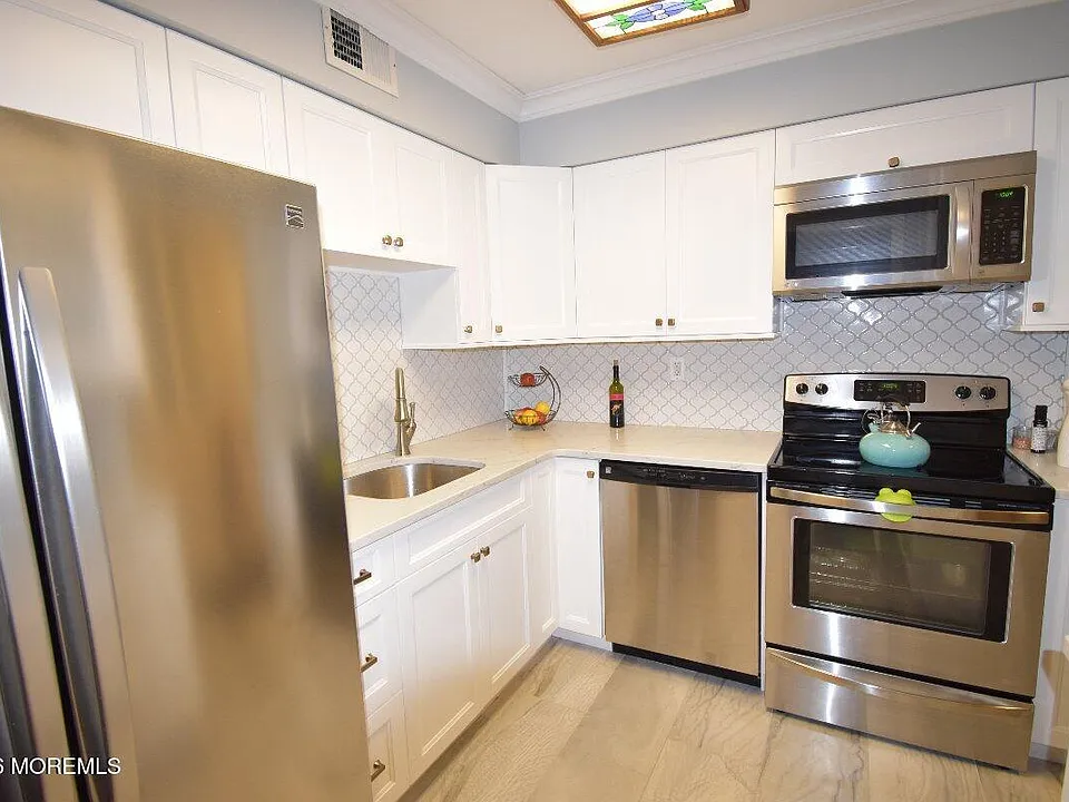 1304 Wellington Pl