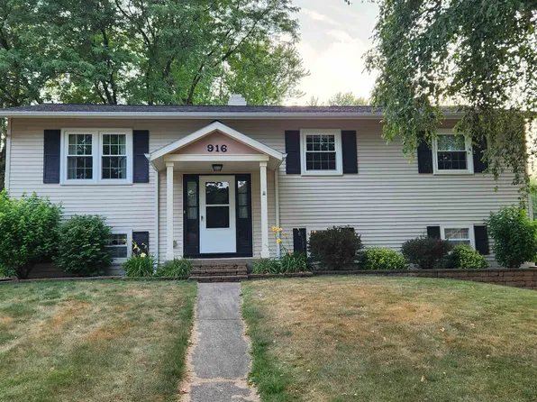916 Nordane Ave, Ripon, WI 54971