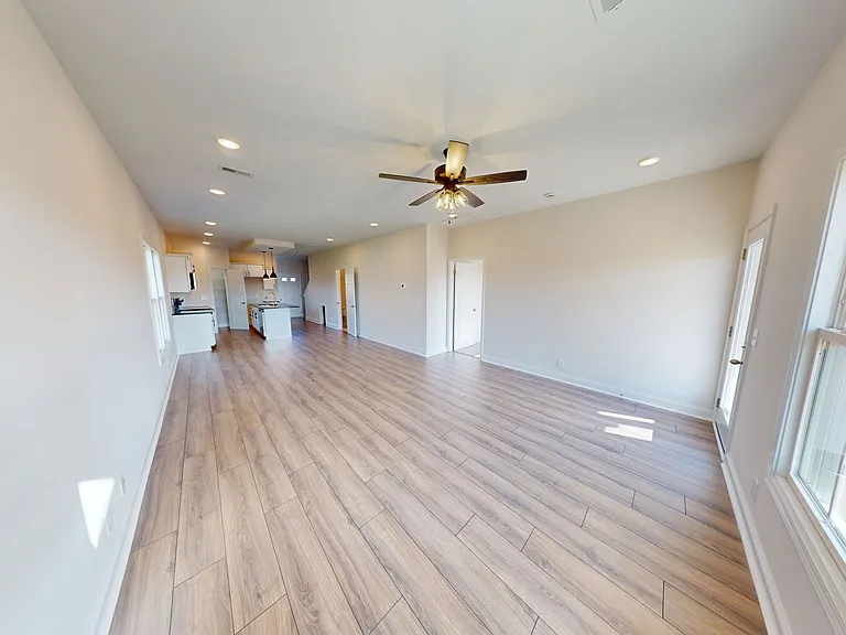1018 Cherry Acres Dr — Photo 15