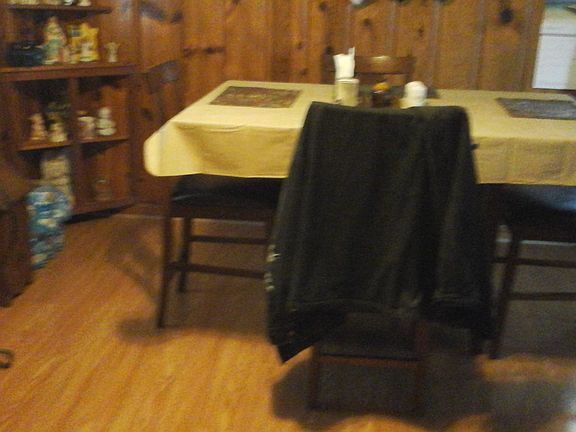 5th image of 209 Hillview Dr