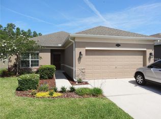 10644 Pictorial Park Dr, Tampa, FL 33647