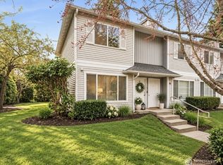 4016 7th St SW APT C115, Puyallup, WA 98373
