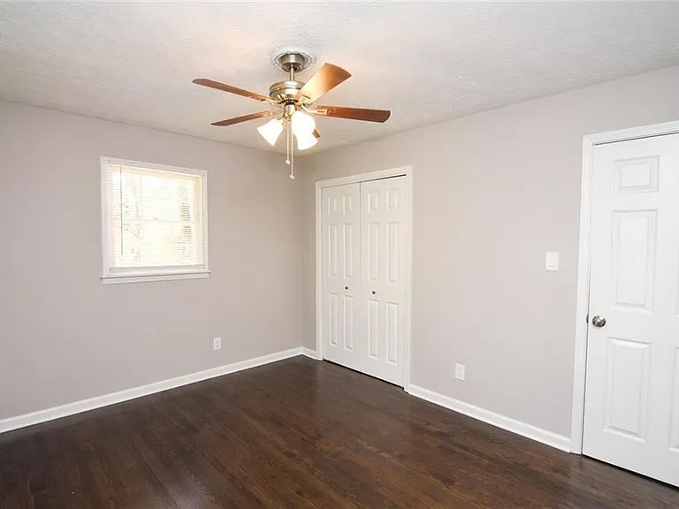 86 Regency Way SE — Photo 37