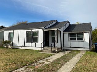 2720 Vogt St, Fort Worth, TX 76105