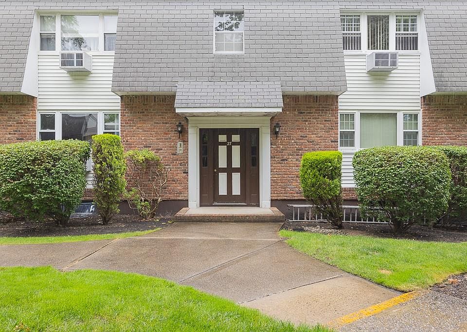 1st image of 27 Somerset Drive #13K