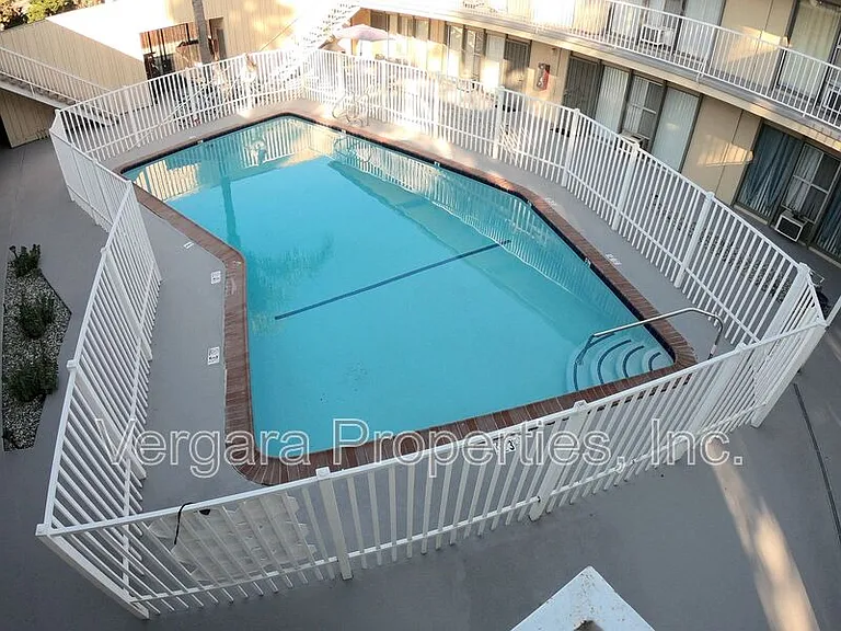 5551 E 23rd St #17 — Photo 28