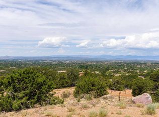 1531 Calle Terrazas Rd, Santa Fe, NM 87505