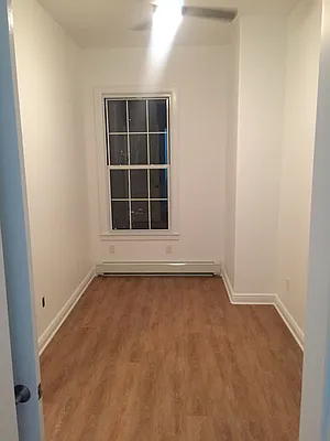 Rented by Bezell Group | media 56