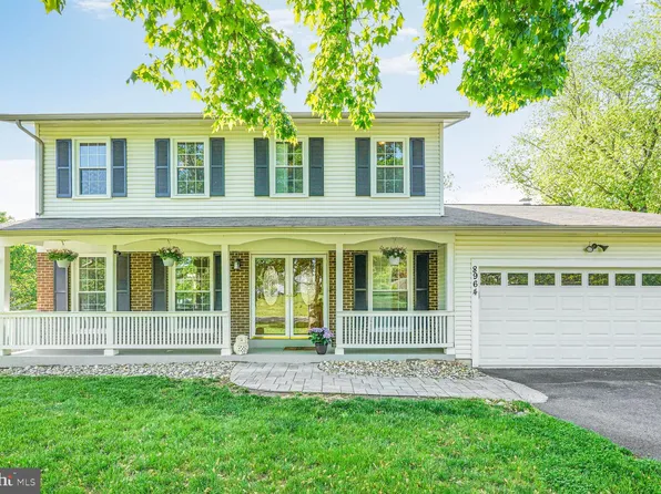 8964 Garland Ct, Manassas, VA 20110