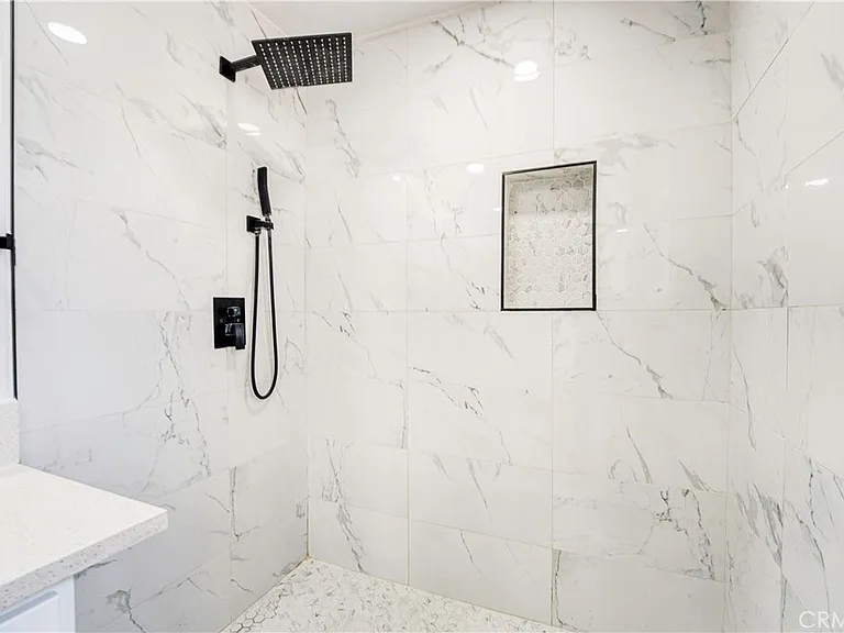 13173 McKinley Ave #FRONT HOUSE — Photo 31