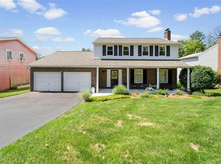 819 Jennifer Ln, Endicott, NY 13760