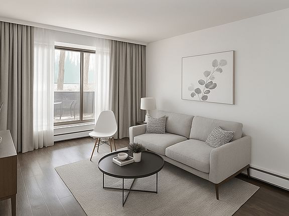 3rd image of 264 Duke St #303