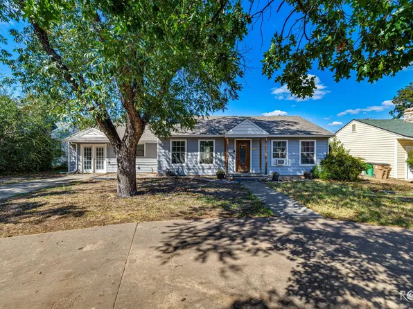 2312 Live Oak Way, San Angelo, TX 76901
