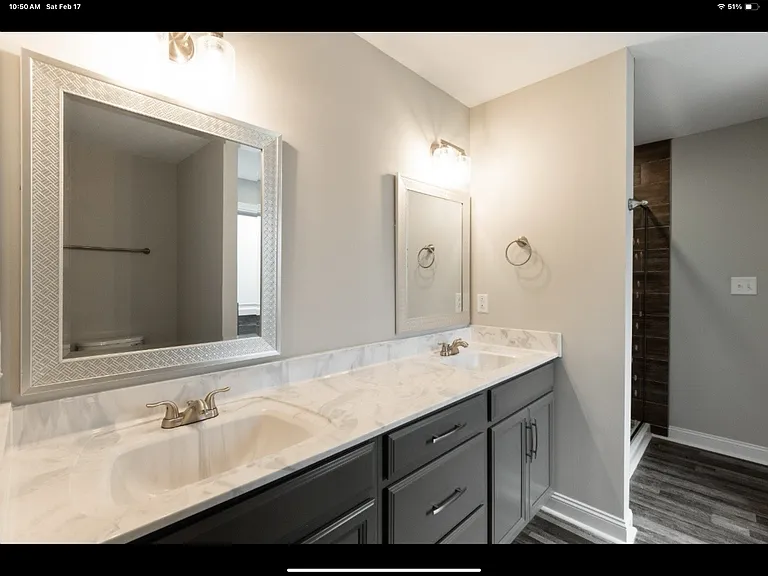 1086 Spicer Dr — Photo 7