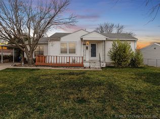 5327 E 2nd St, Tulsa, OK 74112