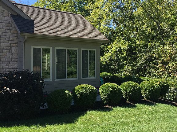 2nd image of 9315 Elizabeth Ln