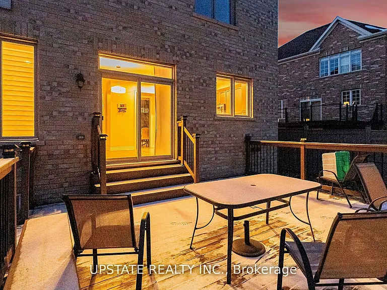 91 Lloyd Sanderson Dr #LOWER — Photo 14